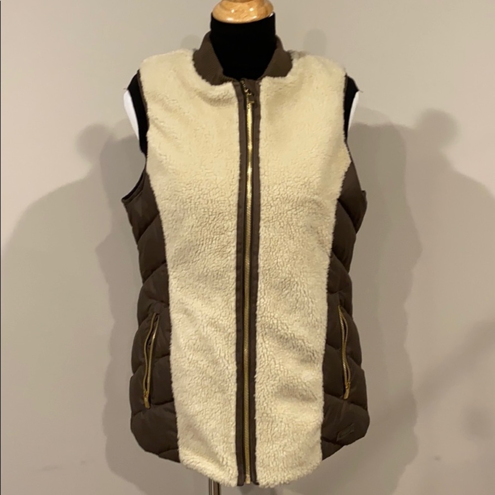 Athleta vest